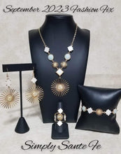 Load image into Gallery viewer, Paparazzi Simply Santa Fe (September 2023 Fashion Fix)
