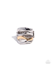 Load image into Gallery viewer, Paparazzi Wavy Wardrobe Silver Ring
