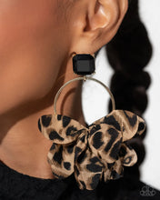 Load image into Gallery viewer, Paparazzi Charming Cheetah - Gold Earrings

