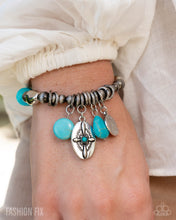 Load image into Gallery viewer, Paparazzi Simply Santa Fe (June 2025 Fashion Fix)
