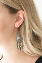 Load image into Gallery viewer, Paparazzi Me Oh Mayan Multi Earrings
