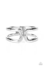 Load image into Gallery viewer, Paparazzi Industrial Empress - Silver Bracelet
