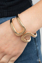 Load image into Gallery viewer, Paparazzi Industrial Empress Gold Bracelet
