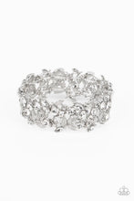 Load image into Gallery viewer, Paparazzi Feathered Finesse -White Bracelet

