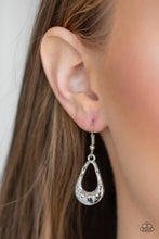 Load image into Gallery viewer, Paparazzi Teardrop Envy Silver Necklace
